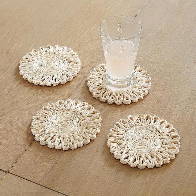 Tulum Scalloped Woven Coaster