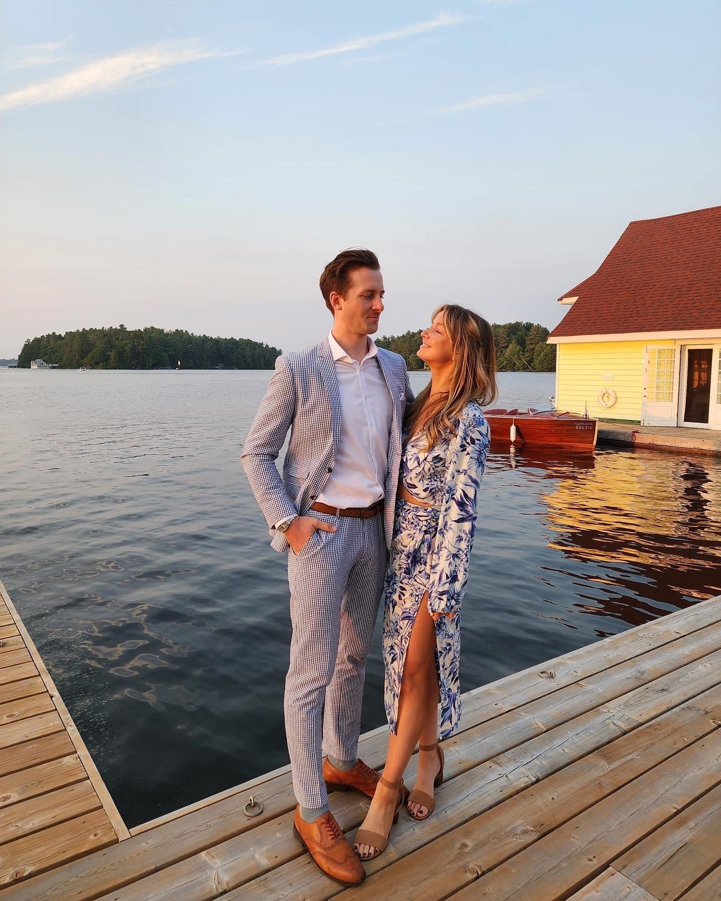The Wedding Website of Annika Signe Elizabeth Scharwey and Matthew Thomas Reid