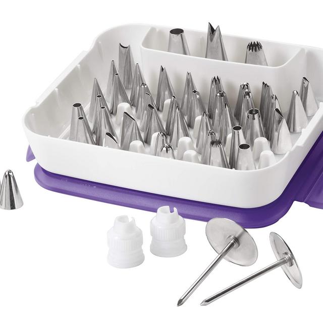 Wilton 55-Piece Master Cake Decorating Tip Set
