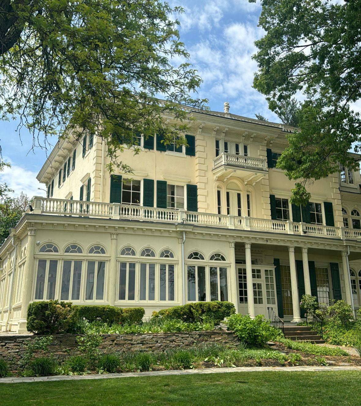 The Wedding Website of Kristen Isoldi and Jack Vukelich