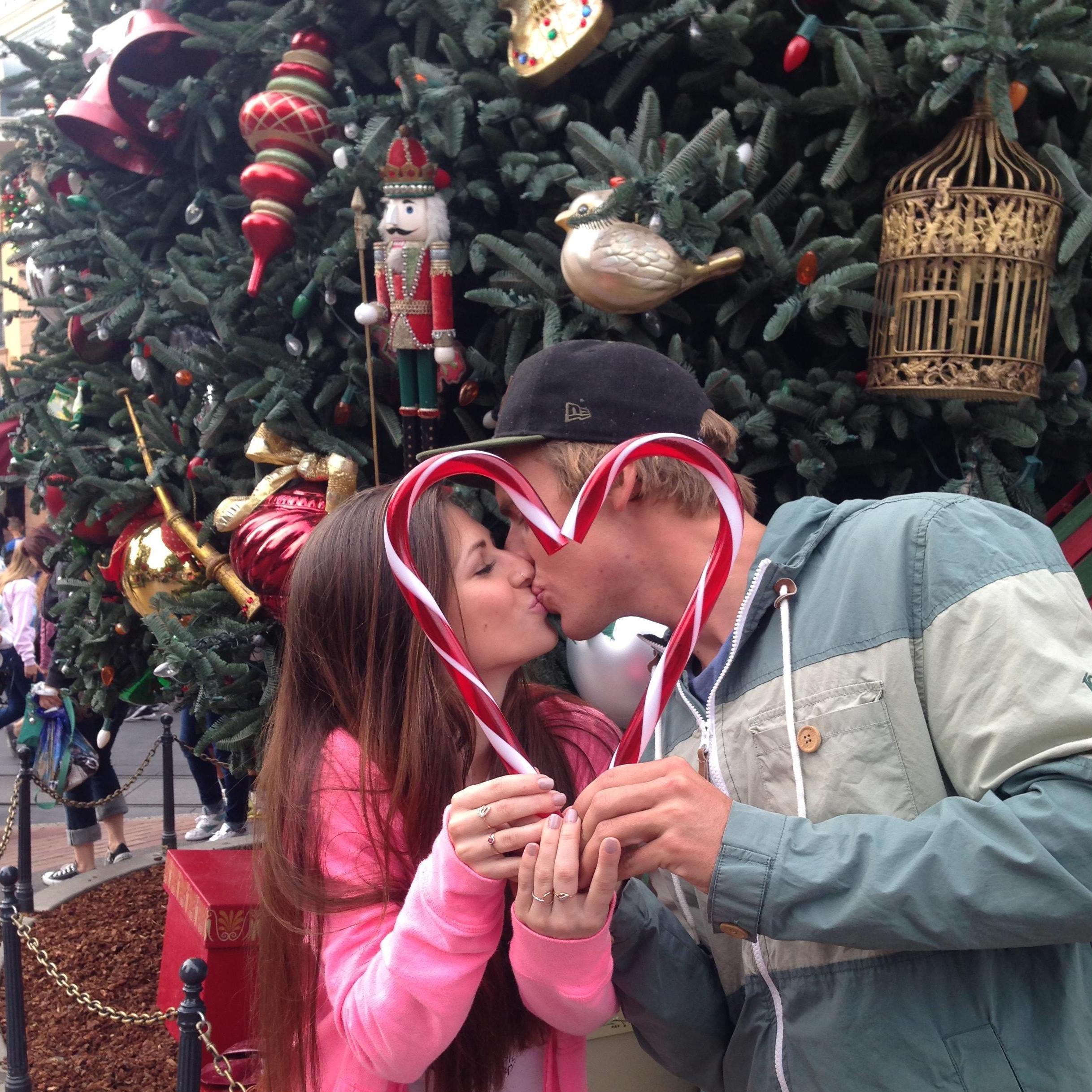 Back in the day when i used to be able to convince Sam to take me to Disneyland and take photos like this - LOL!