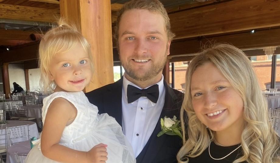 The Wedding Website of Mikayla Kelly and Tyler Fitzsimmons