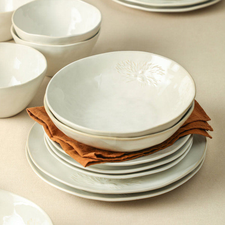 Stone Lain, Arctic 16-Piece Dinnerware Set, Service for 4 | Zola