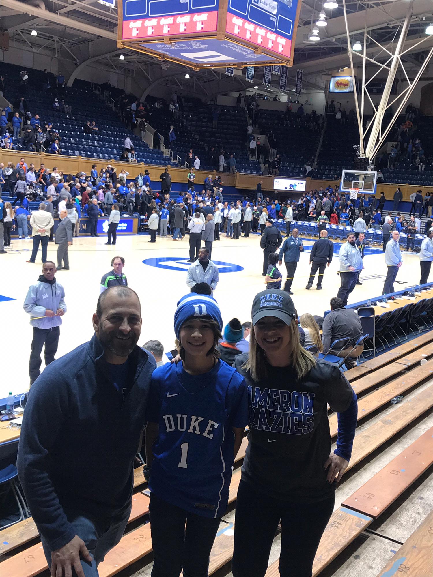 A ✔️ on Preston’s bucket list too 💙🏀💙