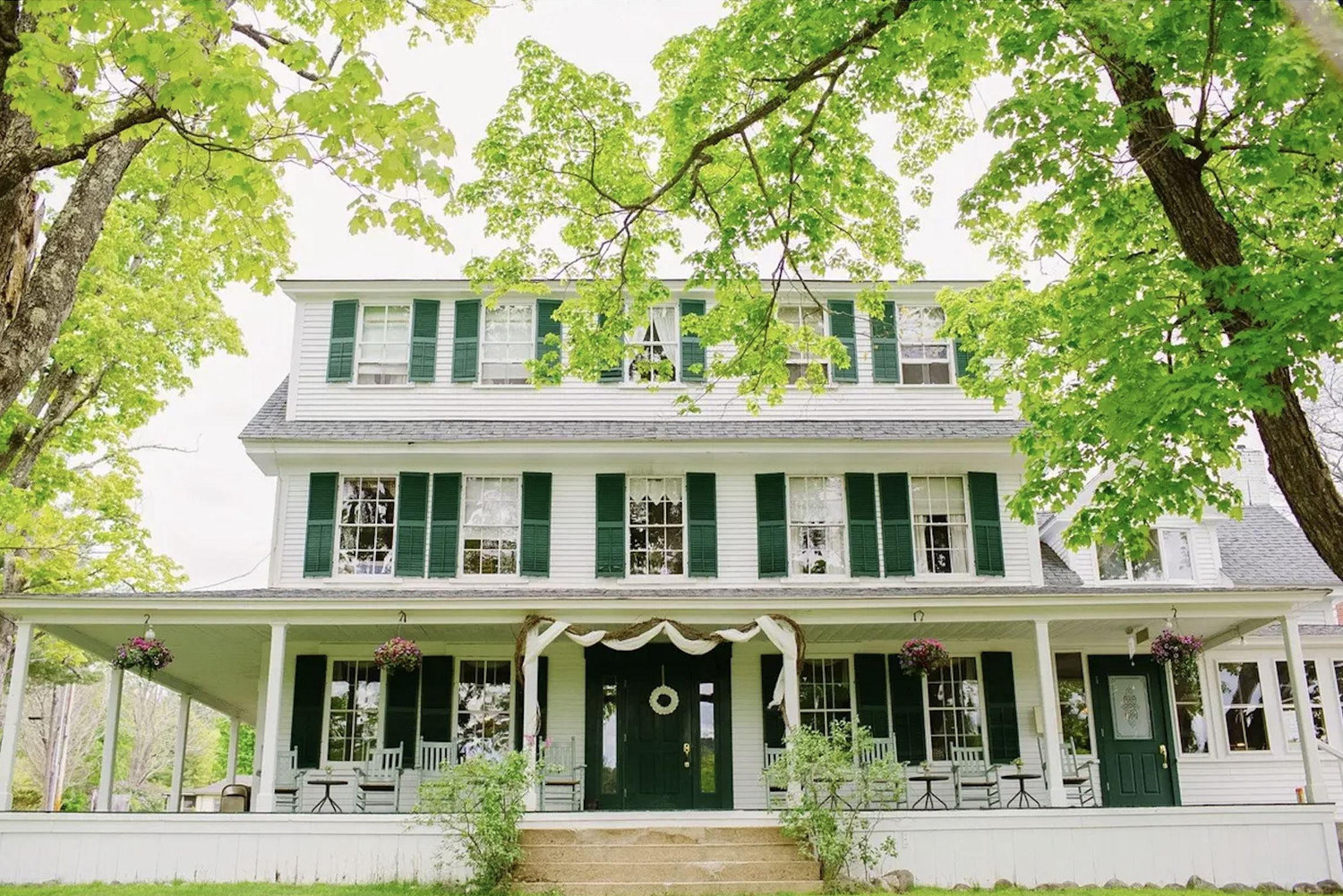 The Wedding Website of Gen Rogan and Sean Hallice