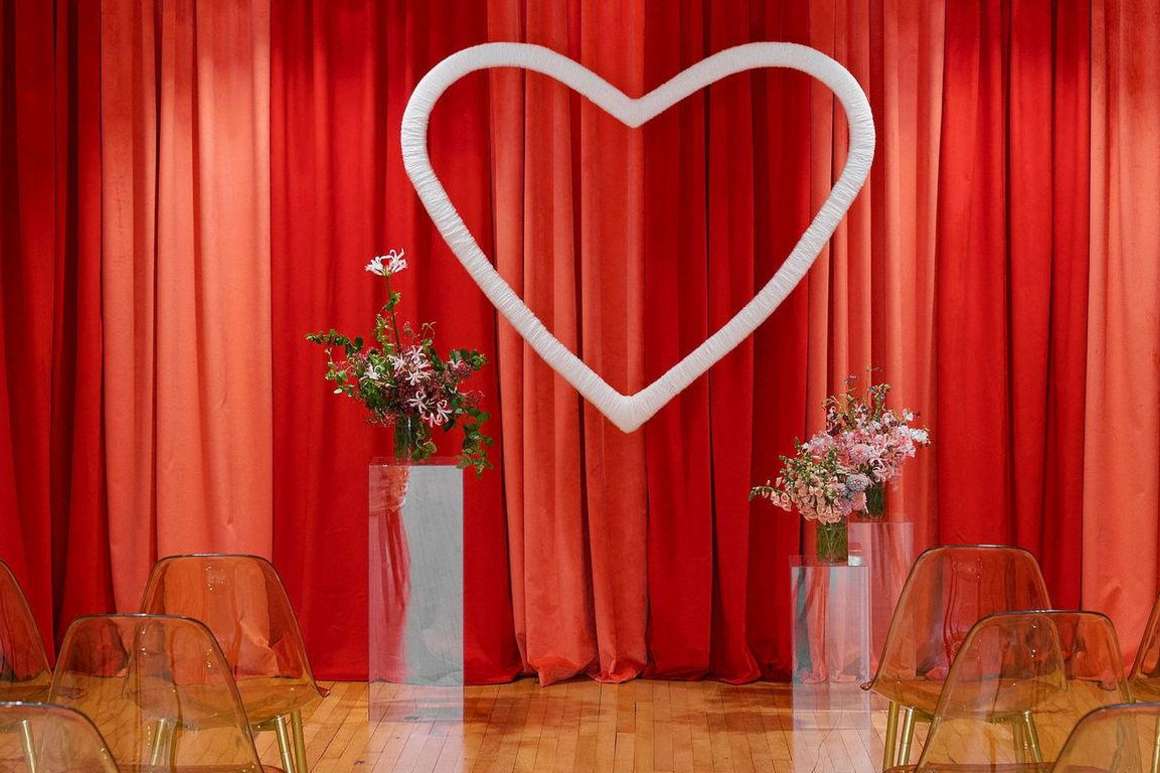 Lucky In Love Chapel