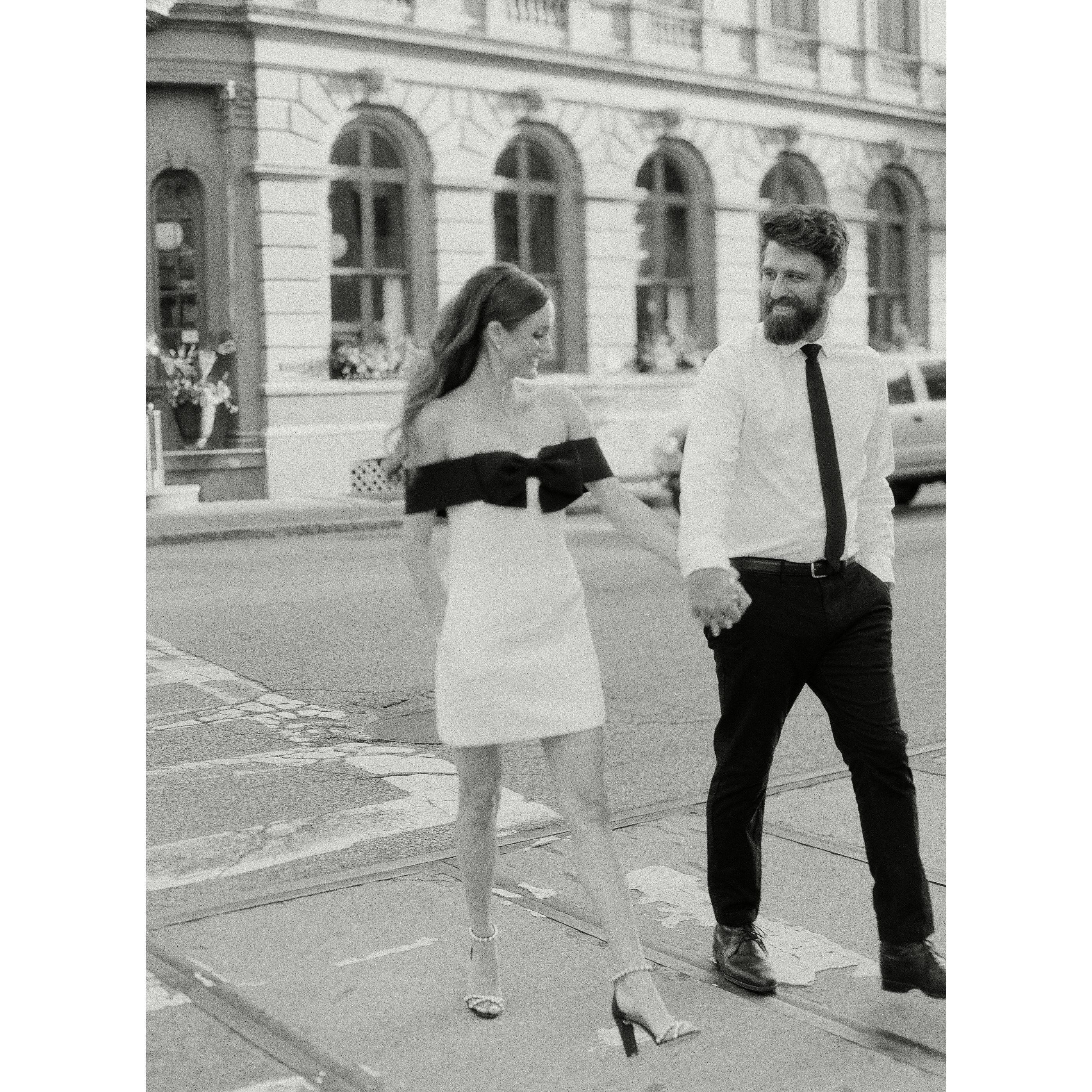 With a quick wardrobe change, we headed to the ceremony!