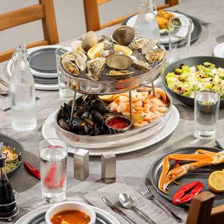 Oval Two-Tiered Double-Wall Seafood Tower