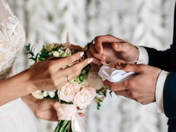 The Wedding Website of Karibay Carolina Angeles and Jose Esteban Aramboles