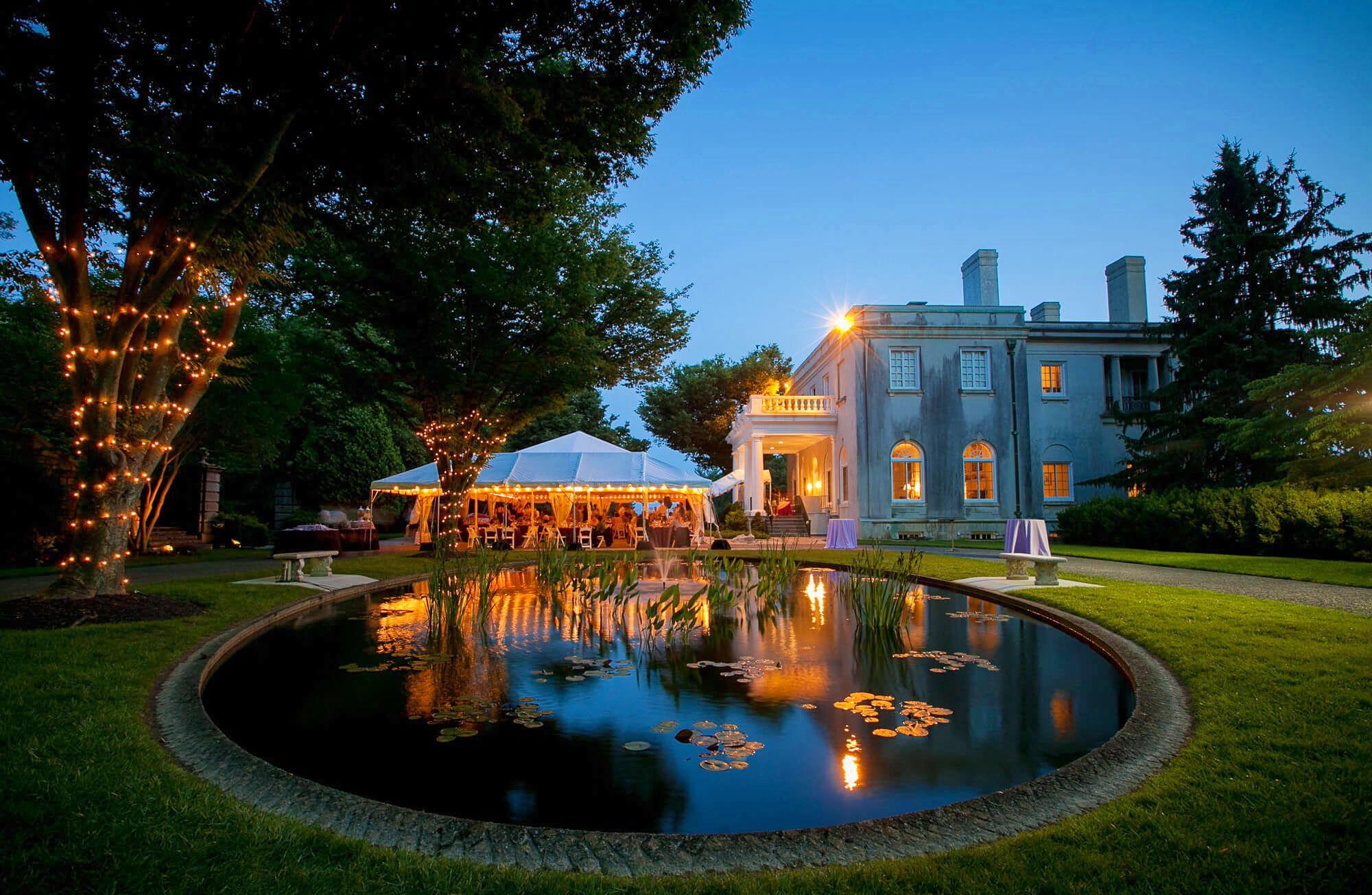 The Wedding Website of Laura Watt and Stephen Rabaglia