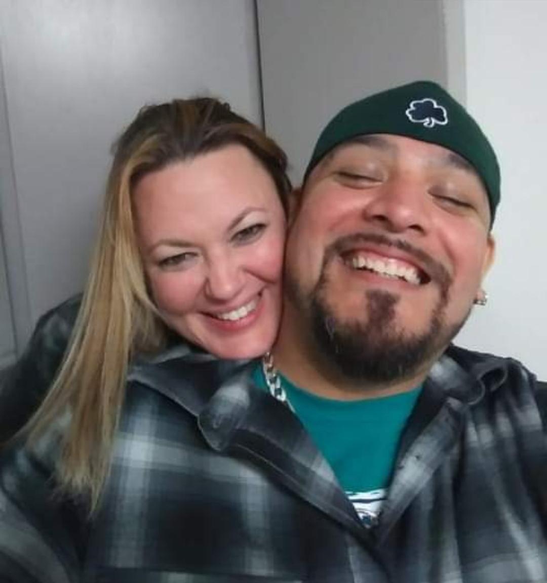 The Wedding Website of Toni Szymanski and Bruce Ponce