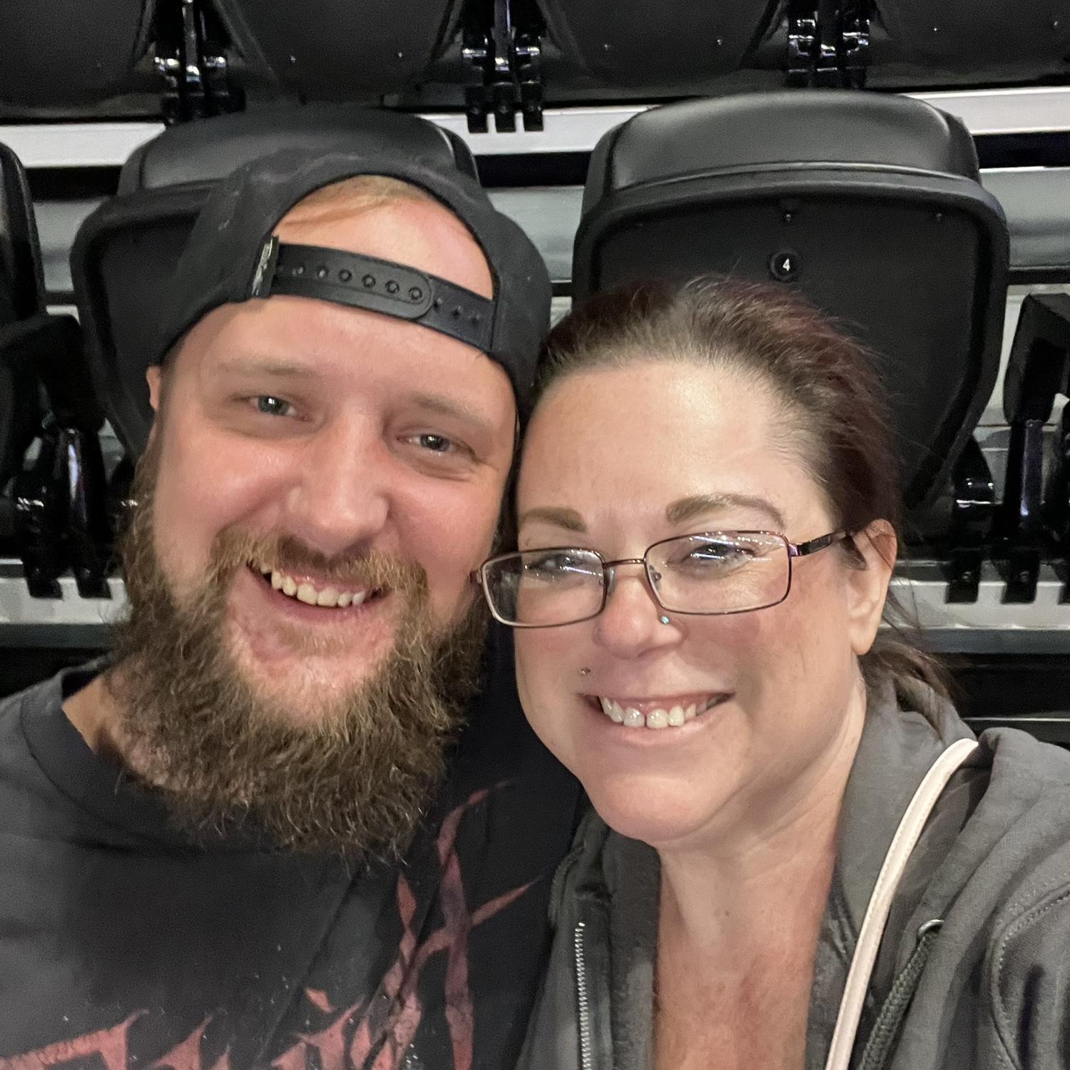 Concert time! Theory of a Deadman.
