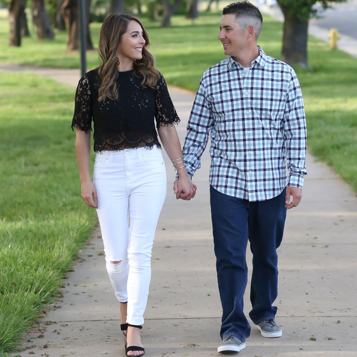 The Wedding Website of Jena Medeiros and Kristopher Mendoza