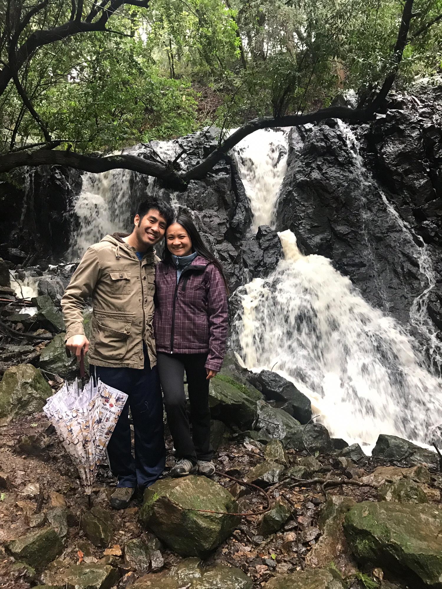 Our most recent waterfall discovery in Berkeley, CA. Yes, BERKELEY! 🤗