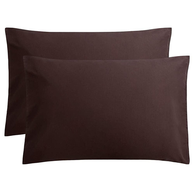 FLXXIE 2 Pack Microfiber Queen Pillowcases, Envelope Closure, Ultra Soft and Premium Quality, 20" x 30" (Chocolate, Queen)