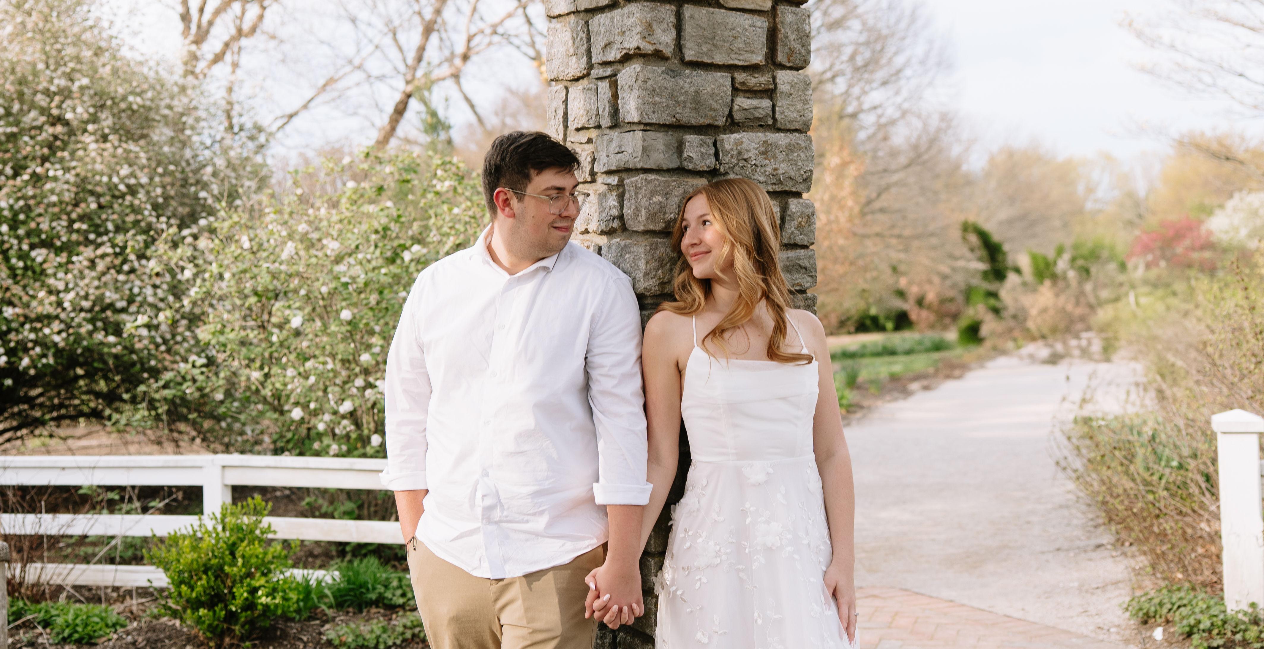 The Wedding Website of Alyssa Hano and Zachary Naylor