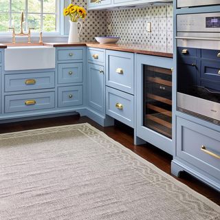 Saybrook Ripple Area Rug