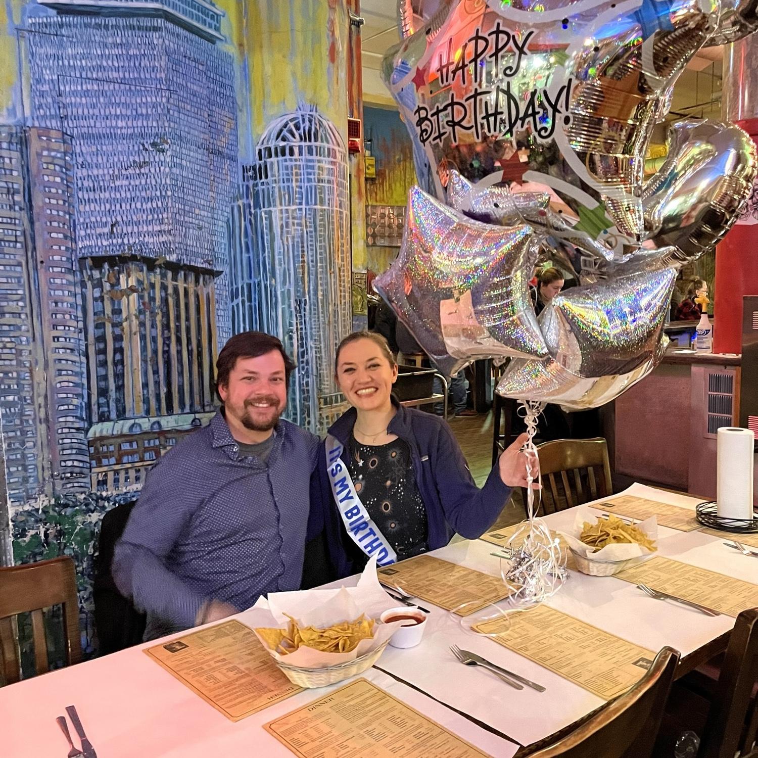 Stephen surprised me with these star and 33 balloons for my birthday dinner!  My first birthday with this style of giant balloons!