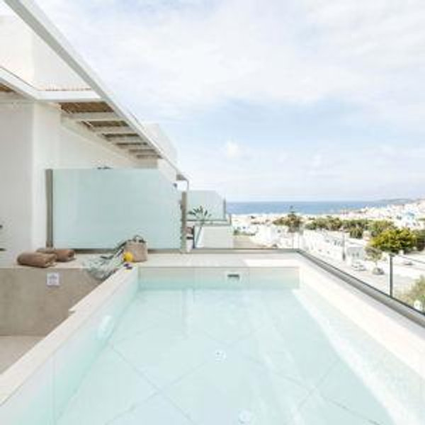 3 Nights in Paros