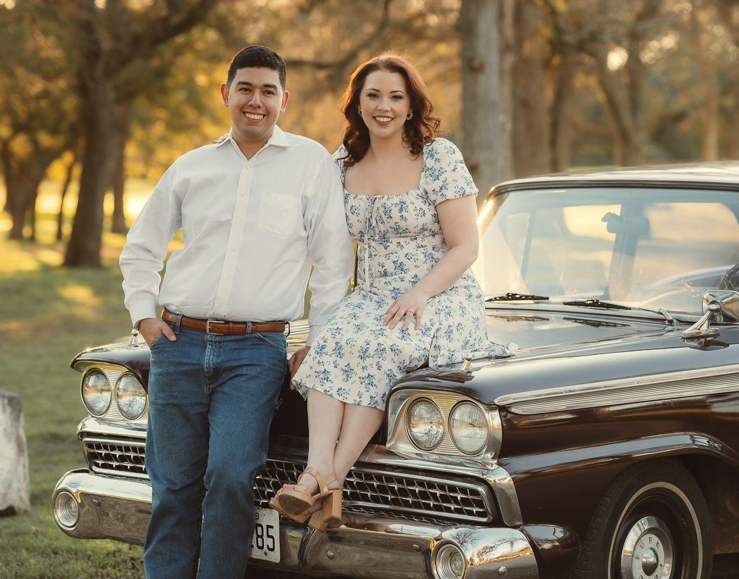The Wedding Website of Mikayla McIntyre and Eric Rodriguez