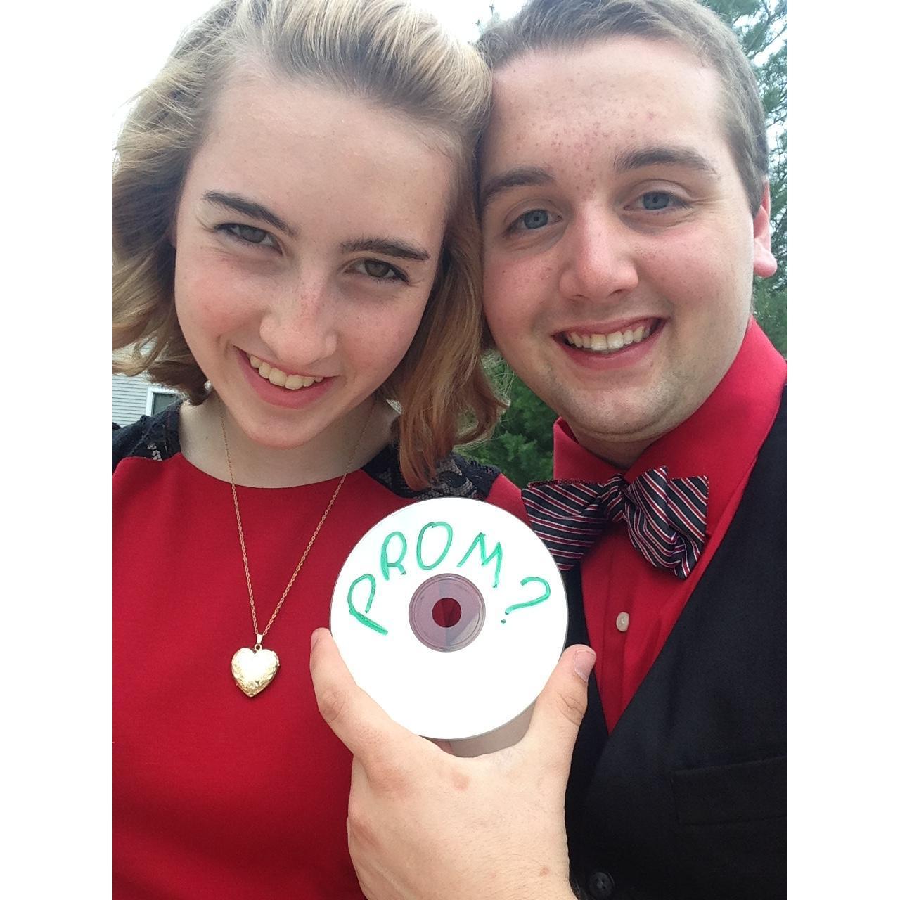 Junior year prom-posal