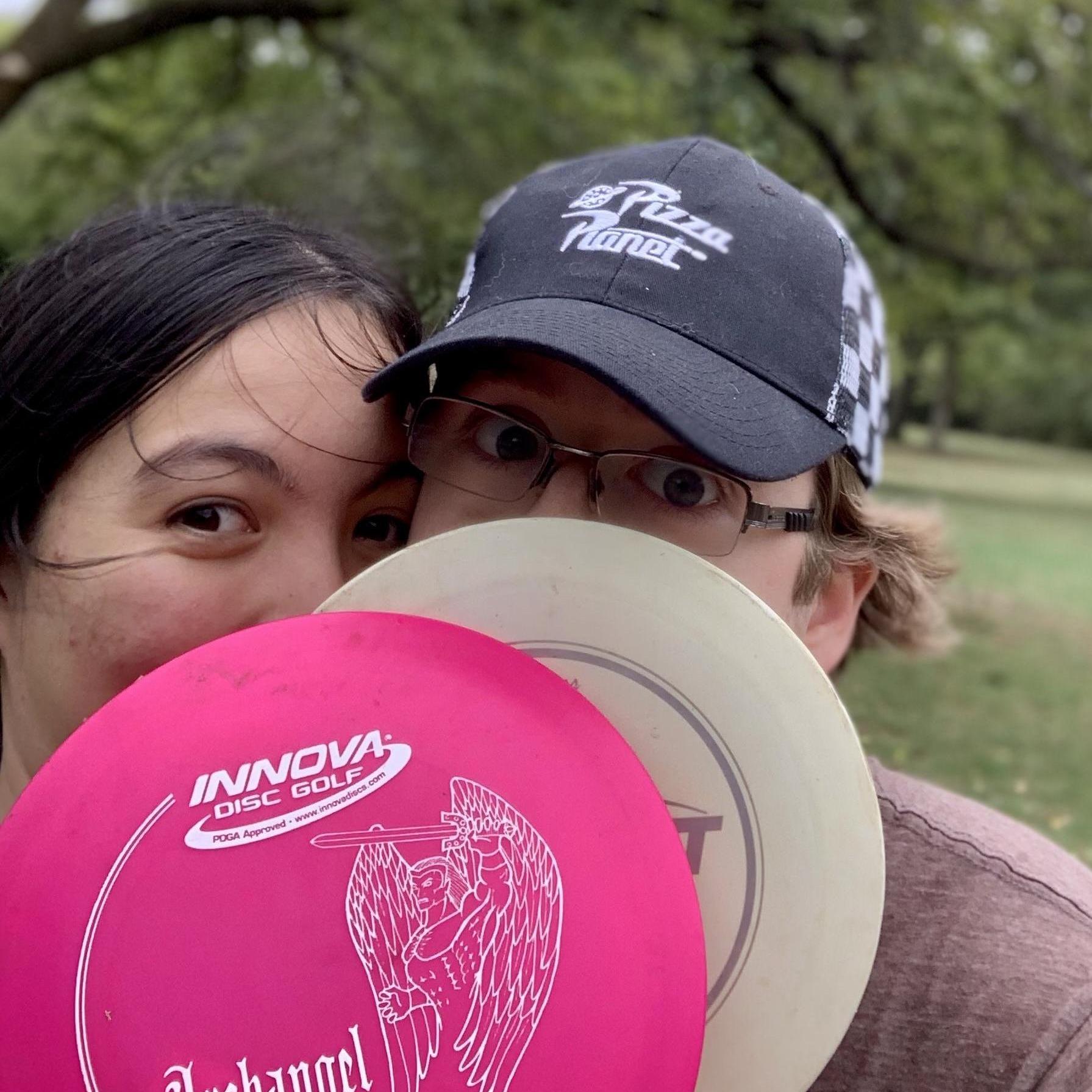 We try our hand at Disc Golf