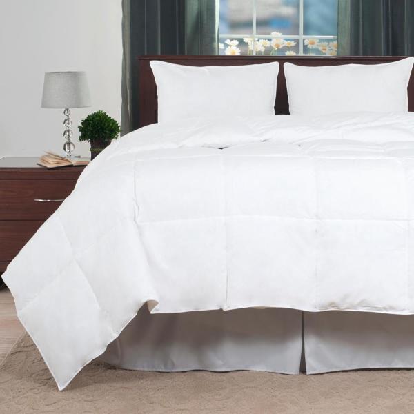 Light Warmth White King Duck Down Comforter