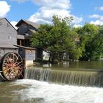 Old Mill Avenue