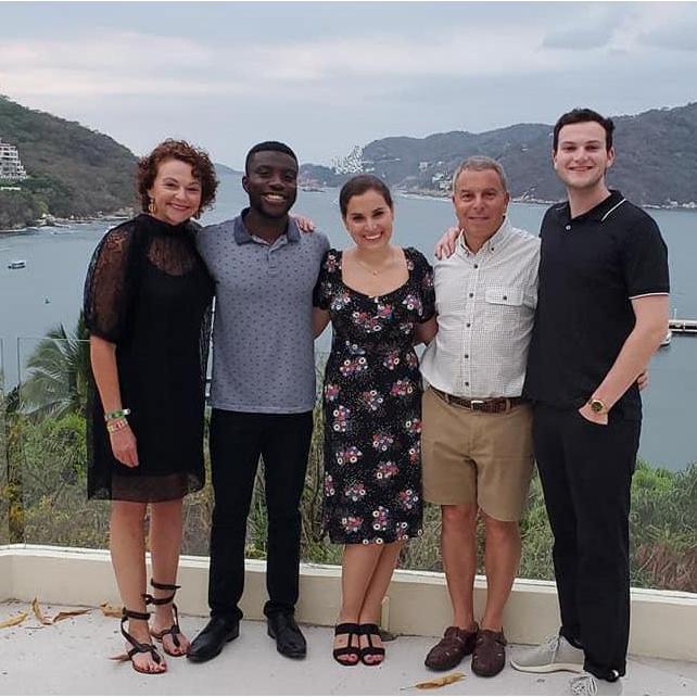Axel goes on vacation with Sophie's family. May 2021