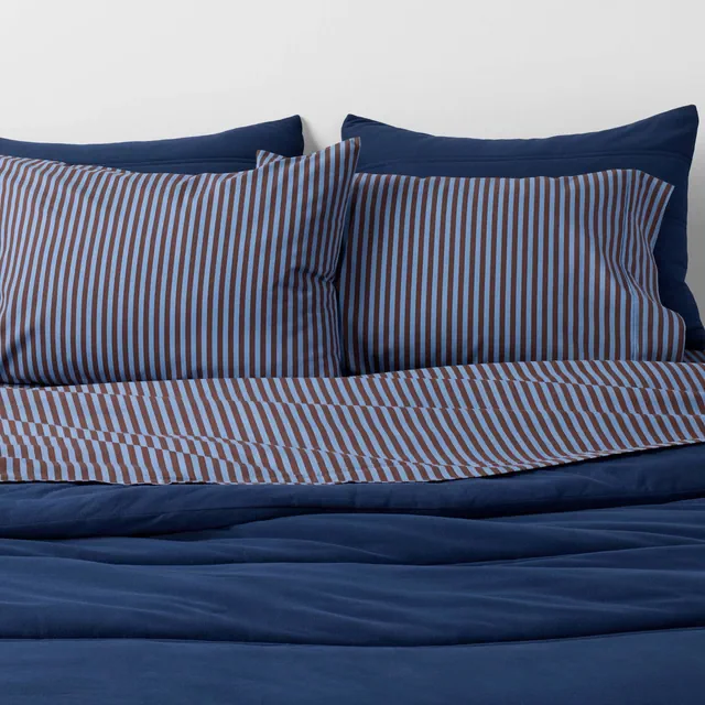 Queen Percale Stripe Sheet Set Blue/Brown - The Hollister Collection at Target