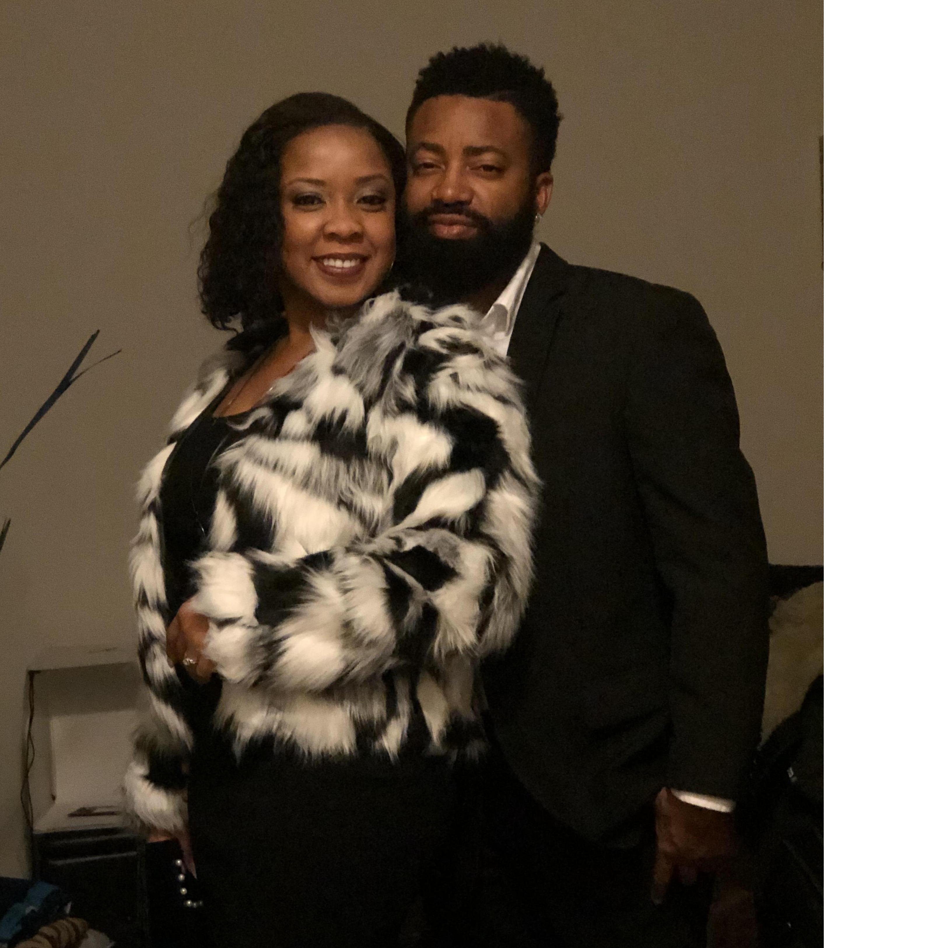 Cookie & Lusciuos Lyons, lol!! Black and White Party Bound!