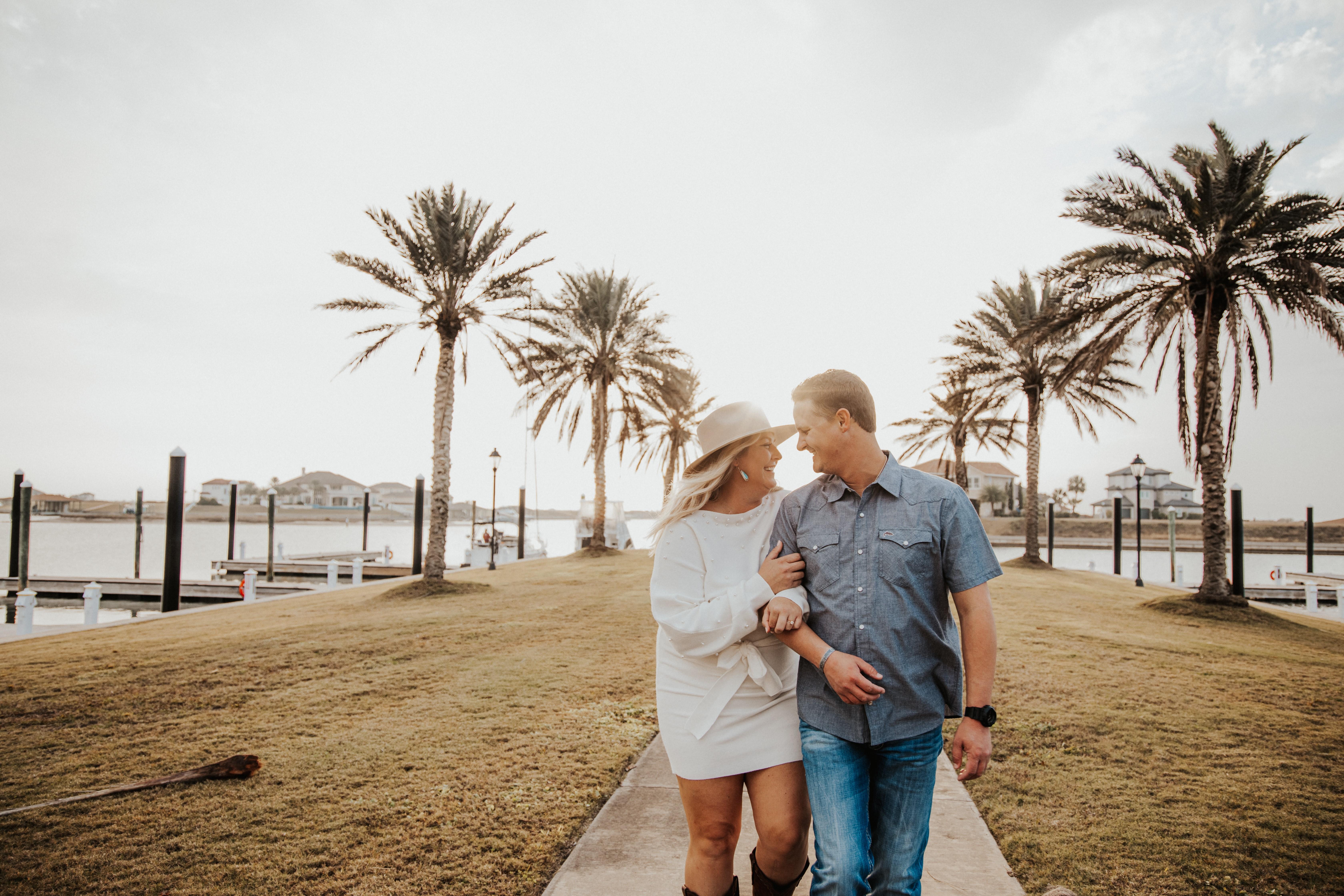 The Wedding Website of Chelsea Meeker and Cameron Lair