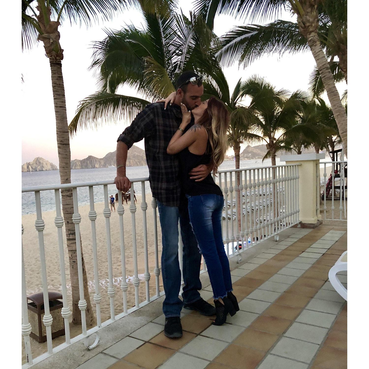 A Cabo trip filled with dancing and laughter... one they will not forget!