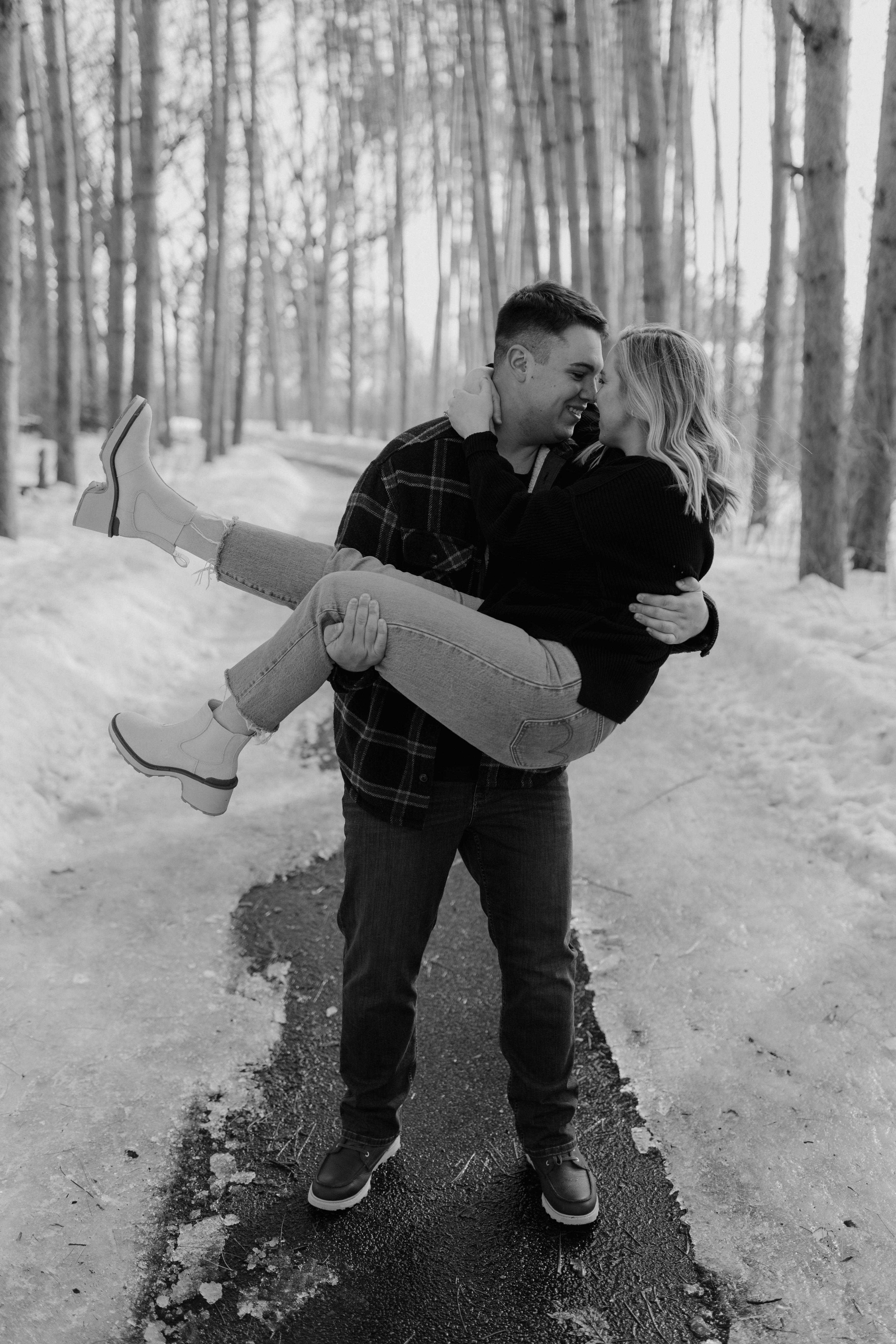 The Wedding Website of Kelly Olson and Mitchell Condon