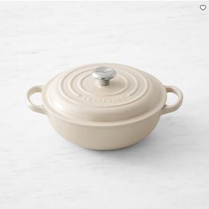 Le Creuset Enameled Cast Iron Signature French Oven