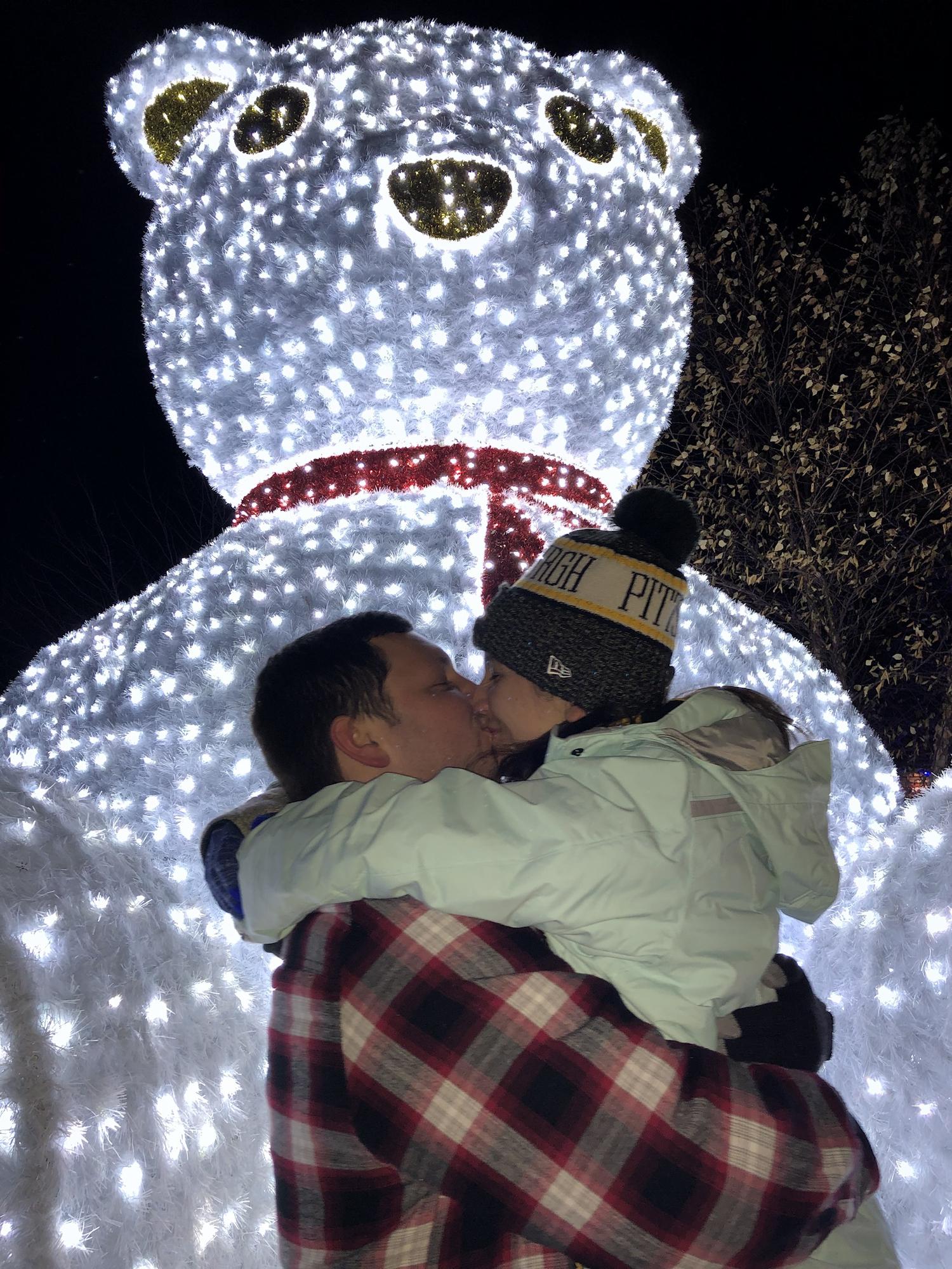 Cleveland Zoo for Christmas Lights!
2019