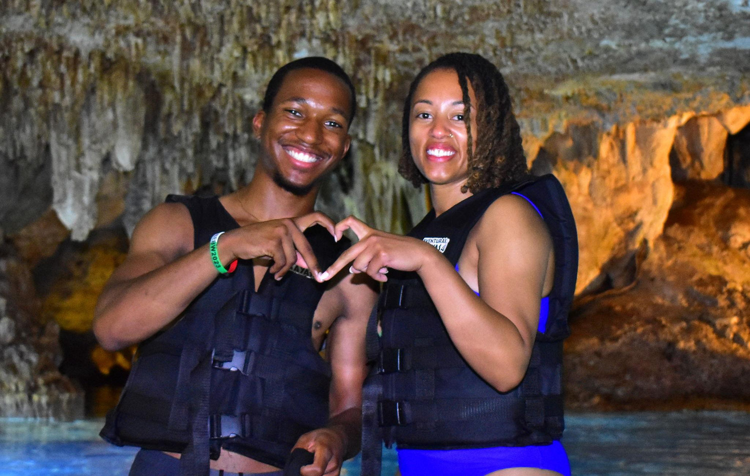 The Wedding Website of Tylar Searcy and Donovan Washington