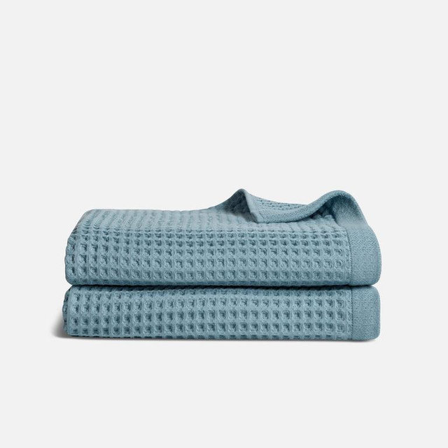 Dreamweave Waffle Bath Towels in Storm