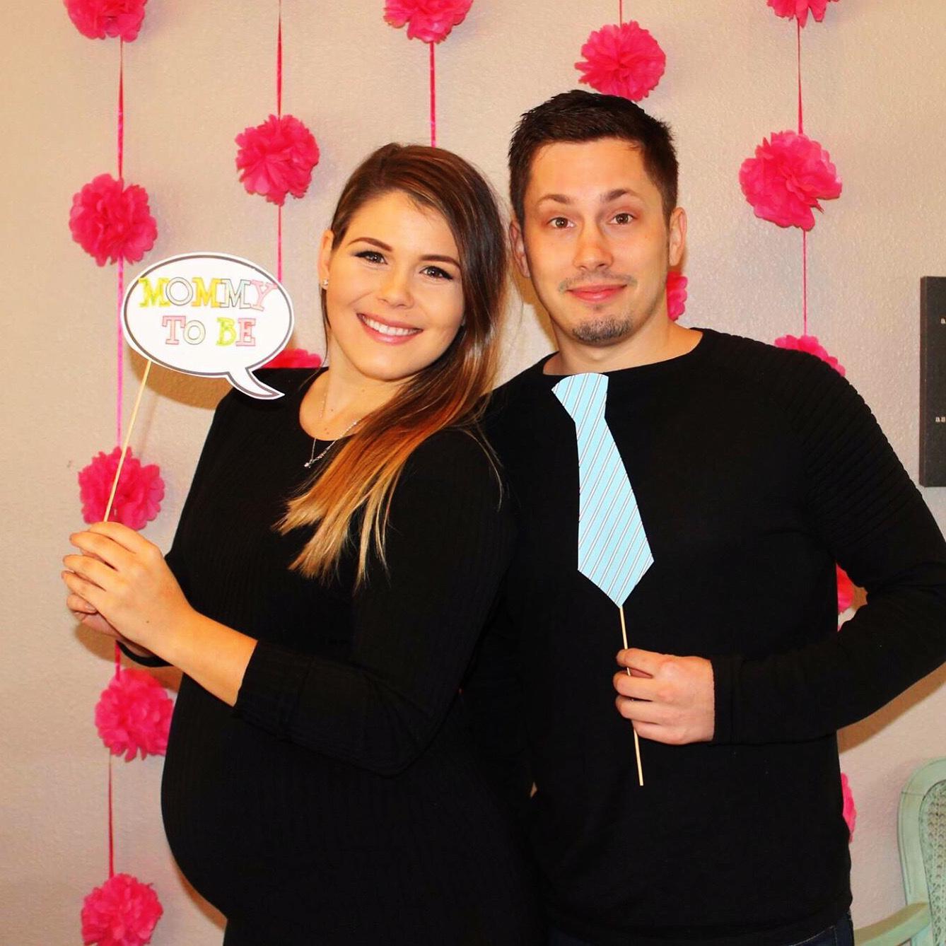 Baby Chloe’s baby shower was held in January 2016.