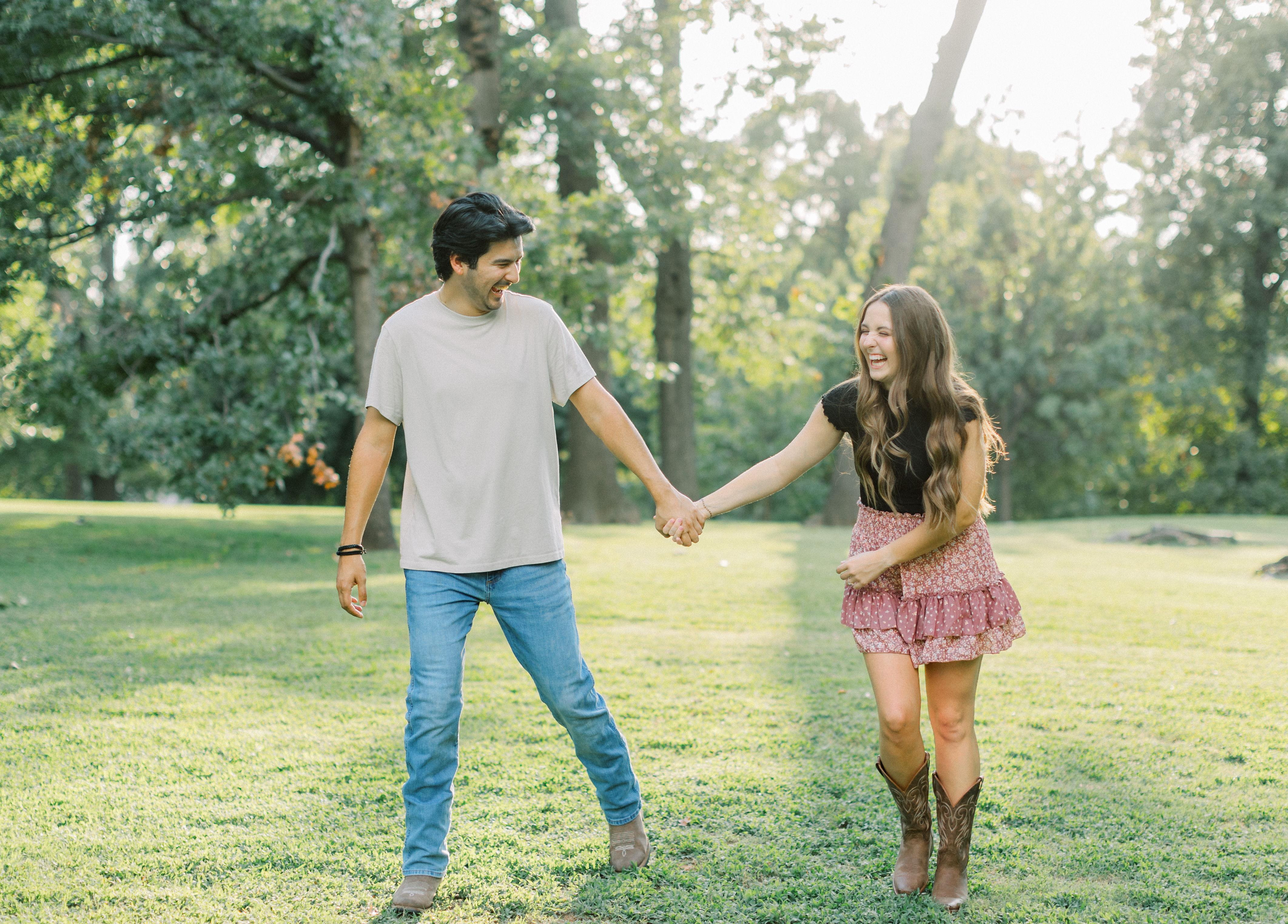 The Wedding Website of Sidney Paoli and Andres Chapa