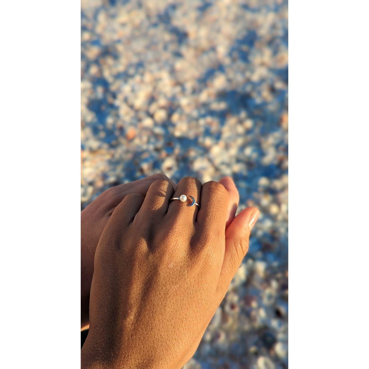 El anillo me quedo grande hehe! The ring was too big for me! l'anello era molto grande!