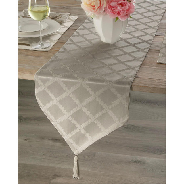 Lenox Laurel Leaf Reversible Runner - Platinum - 14x90 - Lenox