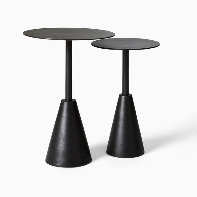 Tyra Outdoor 18In Side Table, Dark Bronze