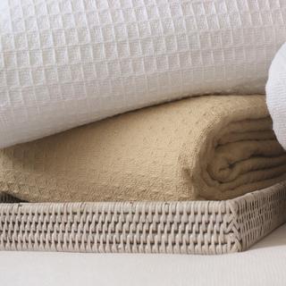 Honeycomb Bed Throw