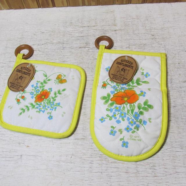 NEW- Vintage Corning Ware Wildflower...