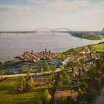 Tom Lee Park