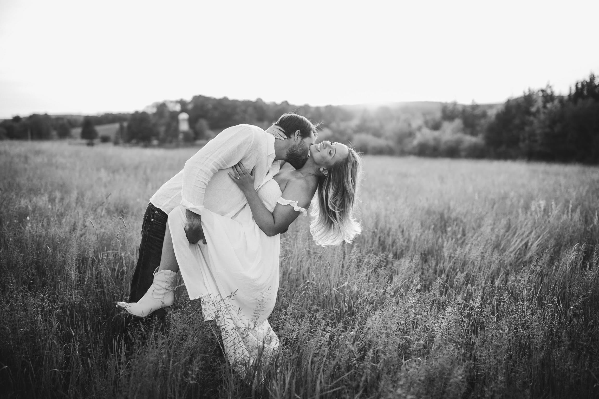 The Wedding Website of Jessica Riley and Billy Clark