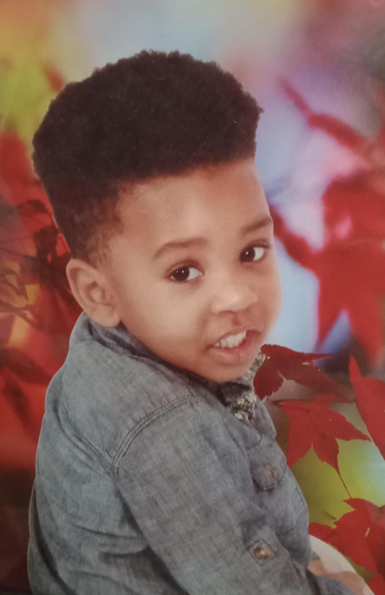 Aiyden ~ Ring Bearer 🏈