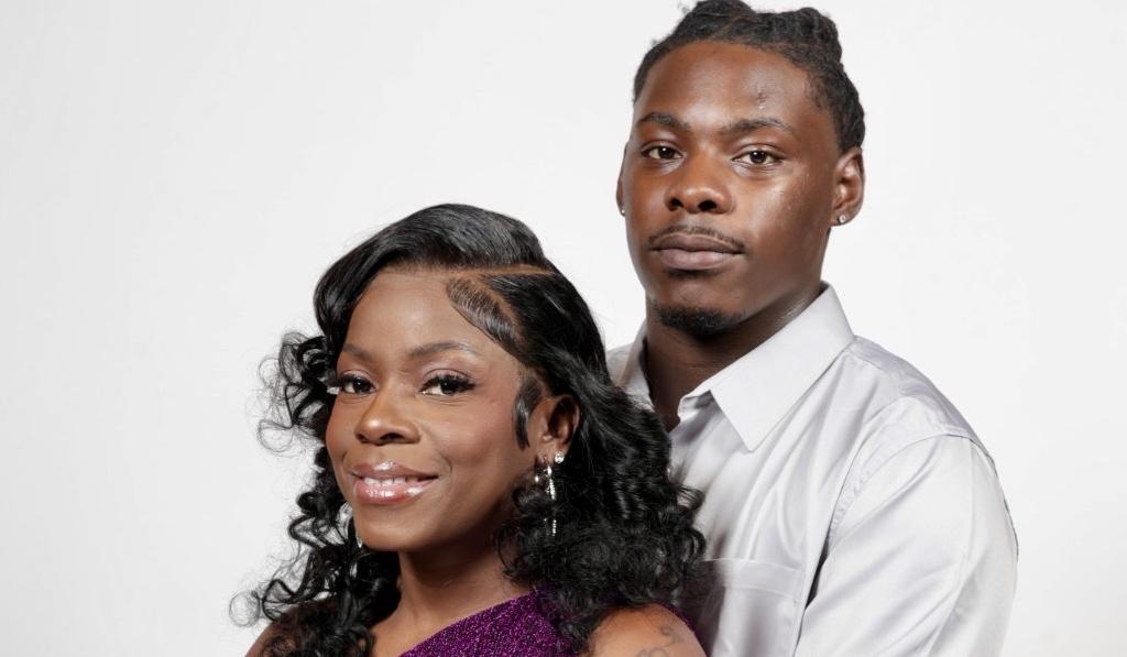 The Wedding Website of Stephanie Lee and Latavarez Hill