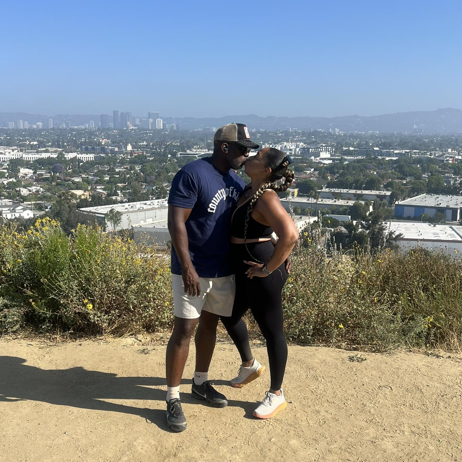 LA